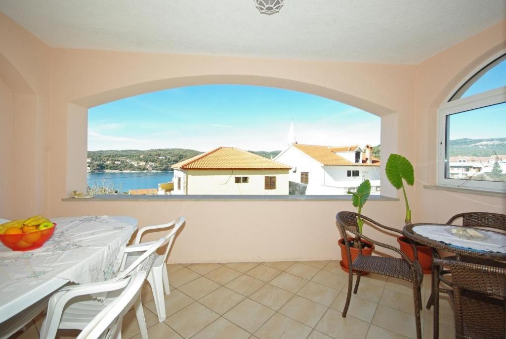 Apartments Villa Rose Sumartin Exterior foto